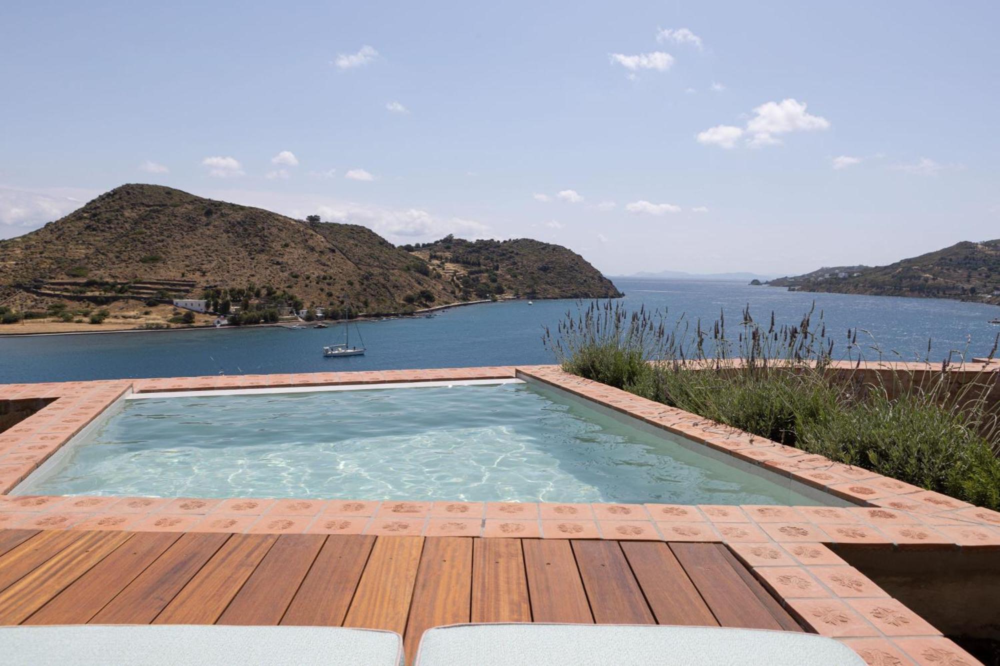 Patmos Eye Boutique Hotel & Villas Skala Exterior photo