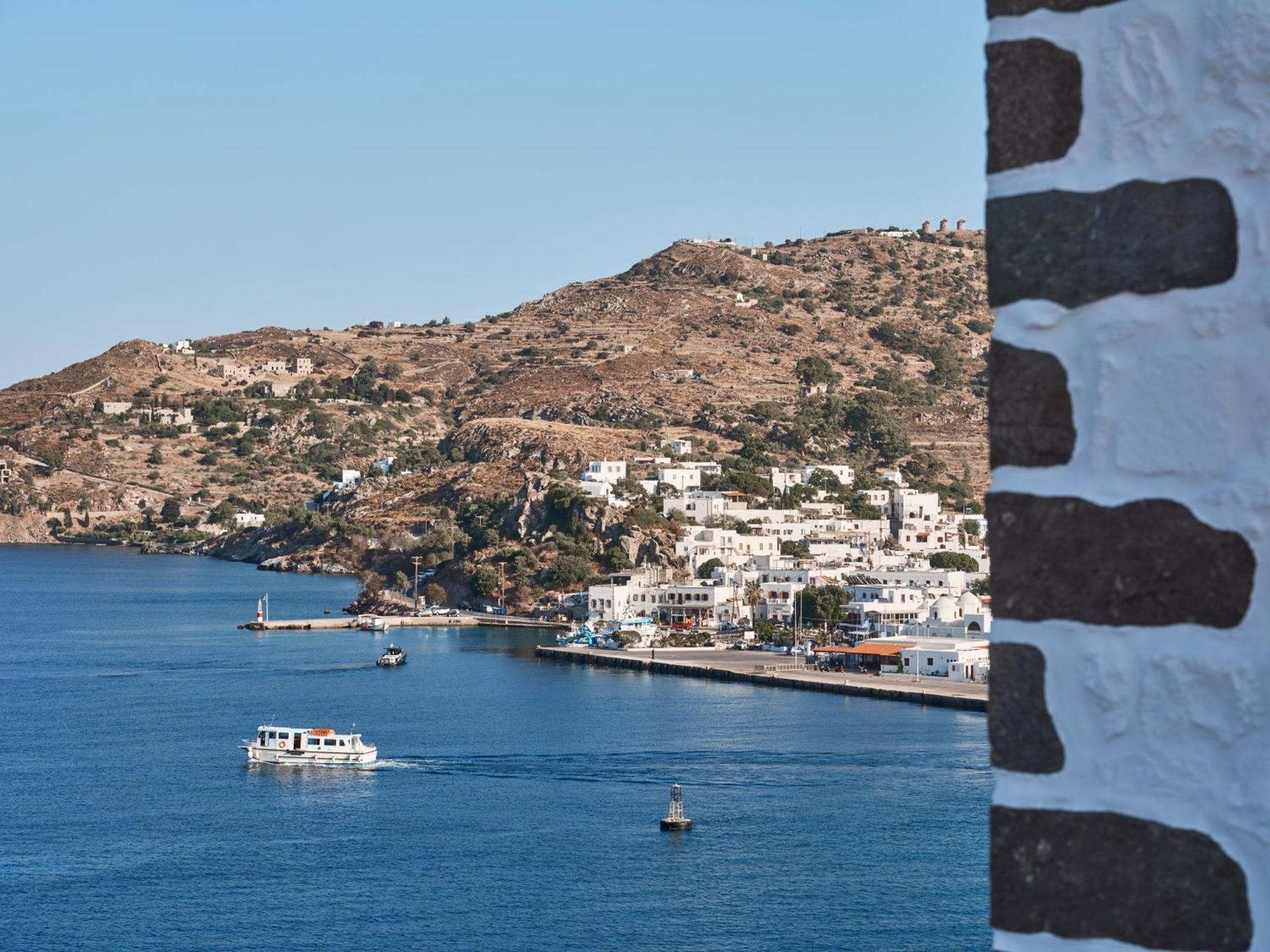 Patmos Eye Boutique Hotel & Villas Skala Exterior photo