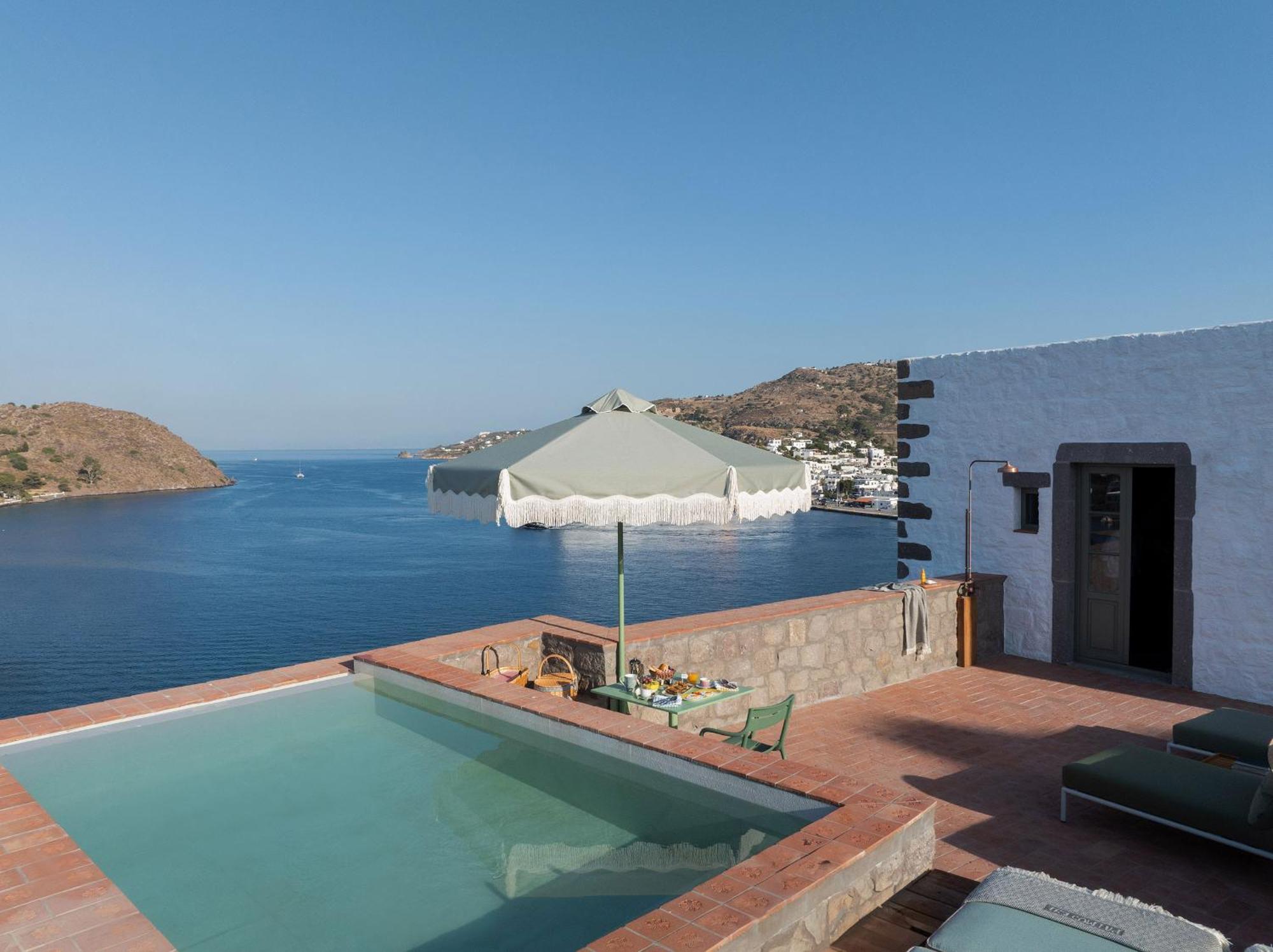 Patmos Eye Boutique Hotel & Villas Skala Exterior photo